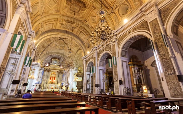 Interior San Agustin Church